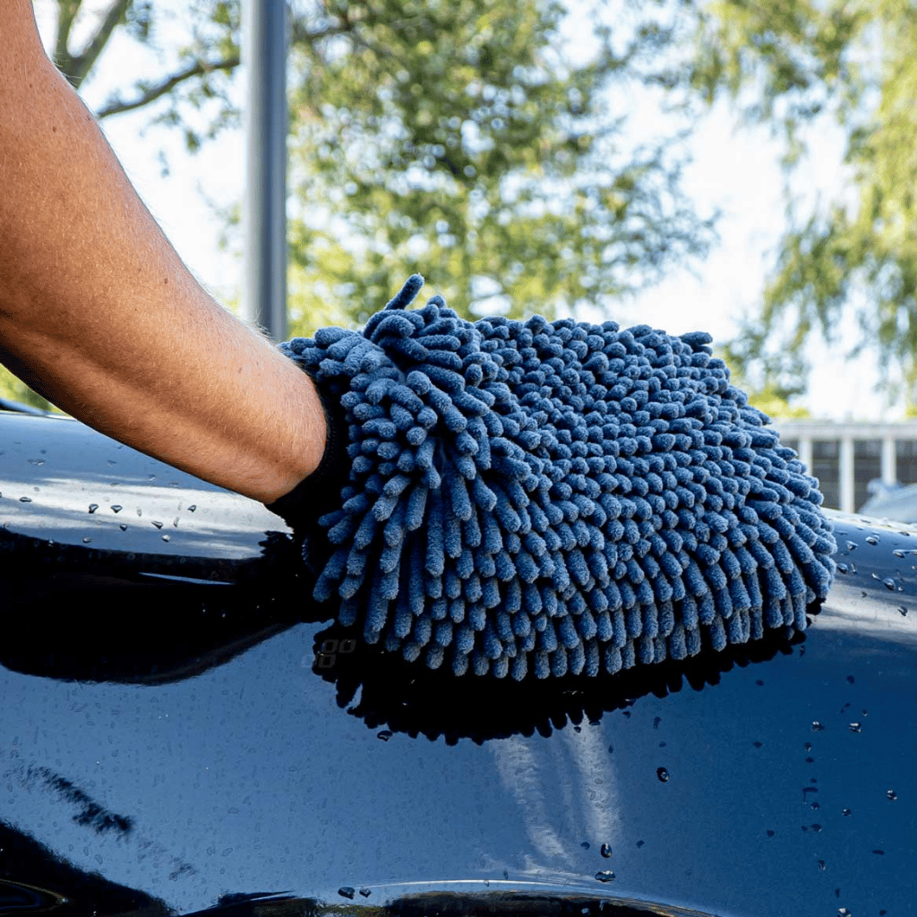 Car Wash Microfibre Glove And Microfibre Drying Towel Kit